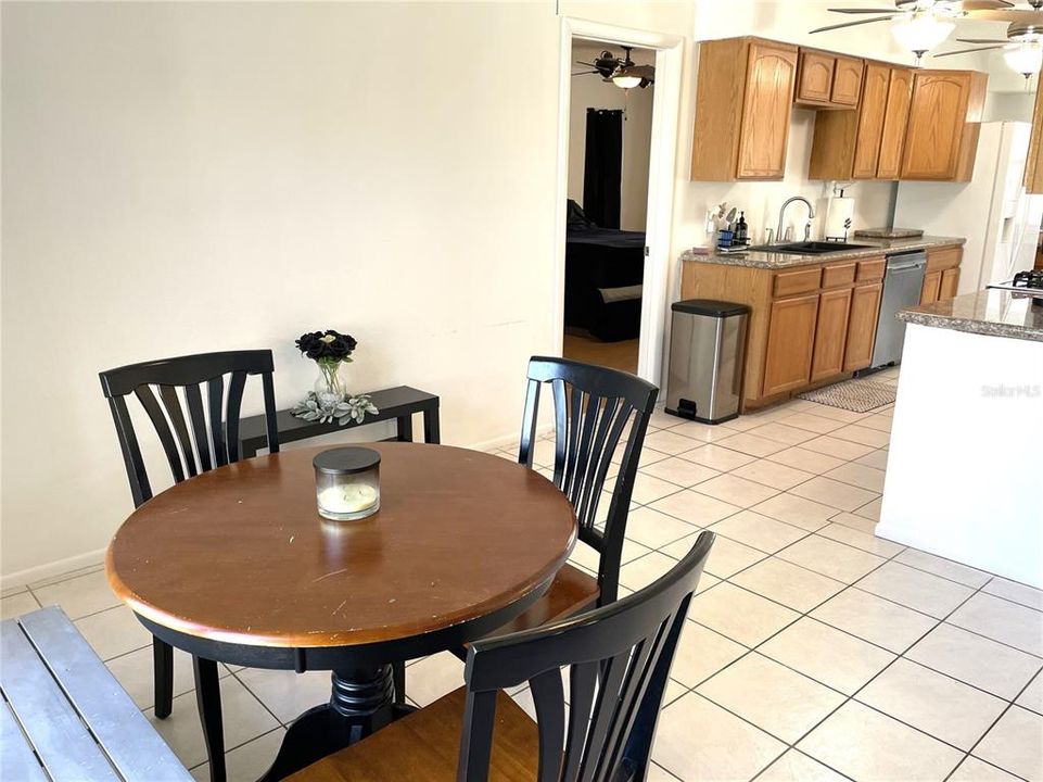 For Sale: $298,000 (3 beds, 2 baths, 1423 Square Feet)