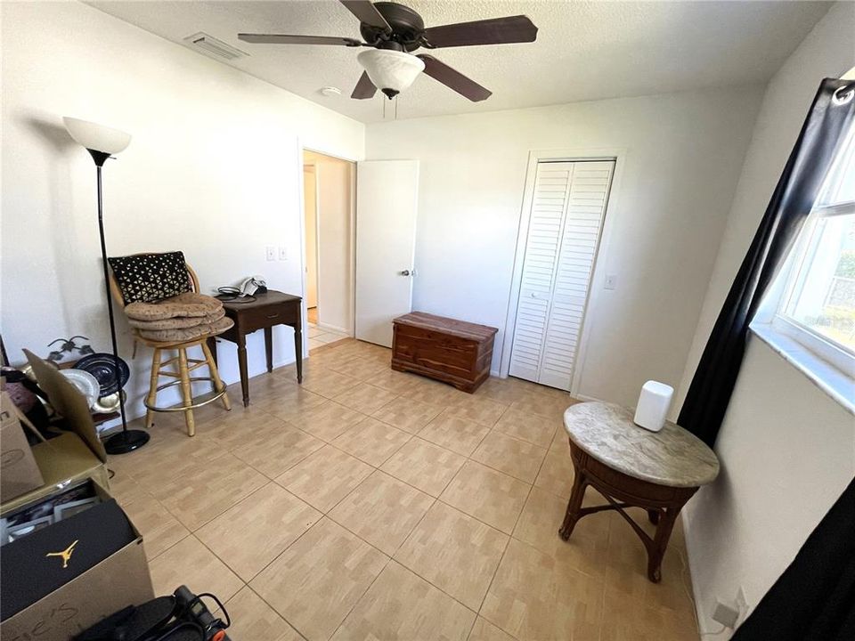 For Sale: $298,000 (3 beds, 2 baths, 1423 Square Feet)