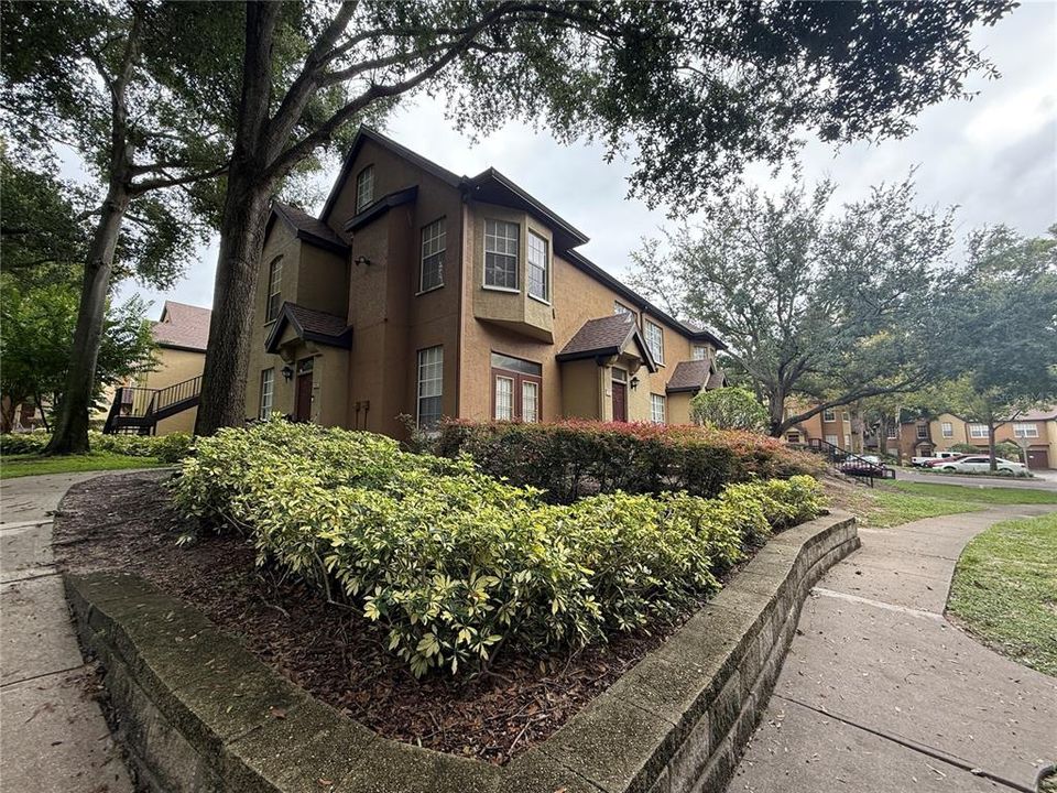 For Rent: $1,450 (2 beds, 2 baths, 1062 Square Feet)