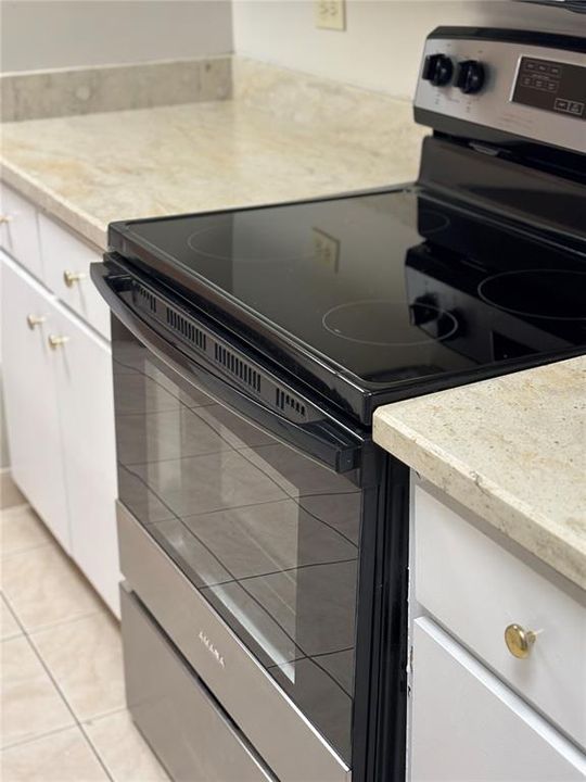 For Sale: $319,000 (2 beds, 2 baths, 1210 Square Feet)