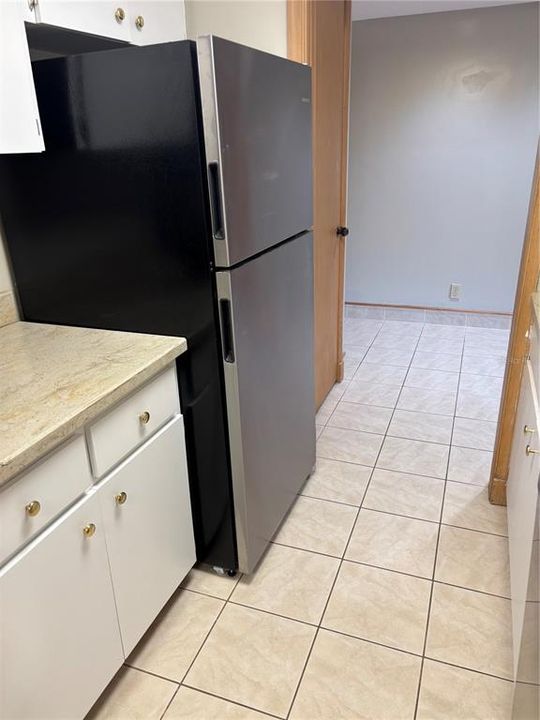 For Sale: $319,000 (2 beds, 2 baths, 1210 Square Feet)
