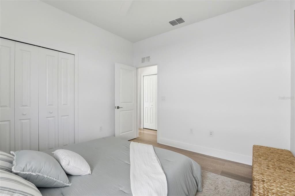 For Sale: $569,900 (3 beds, 2 baths, 1458 Square Feet)