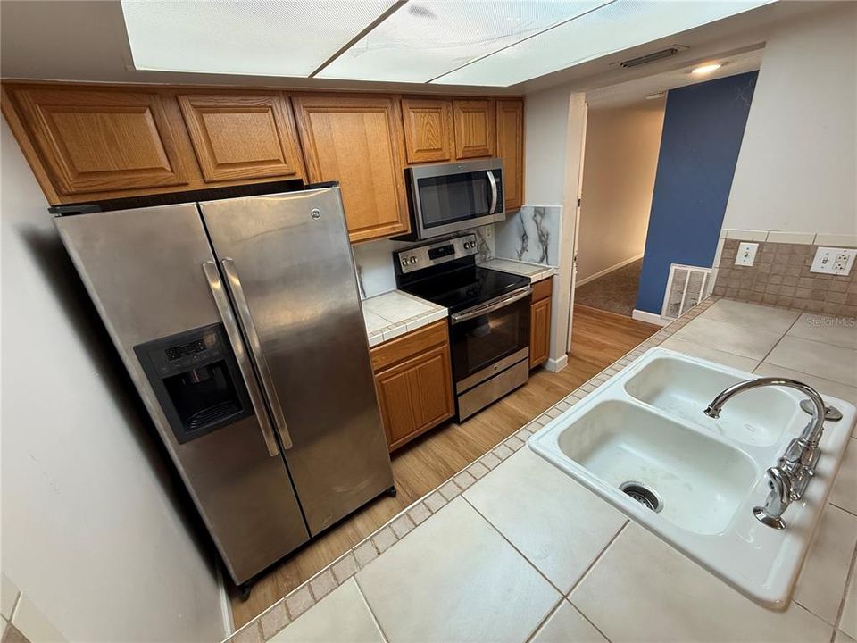 В аренду: $1,500 (2 спален, 2 ванн, 1139 Квадратных фут)