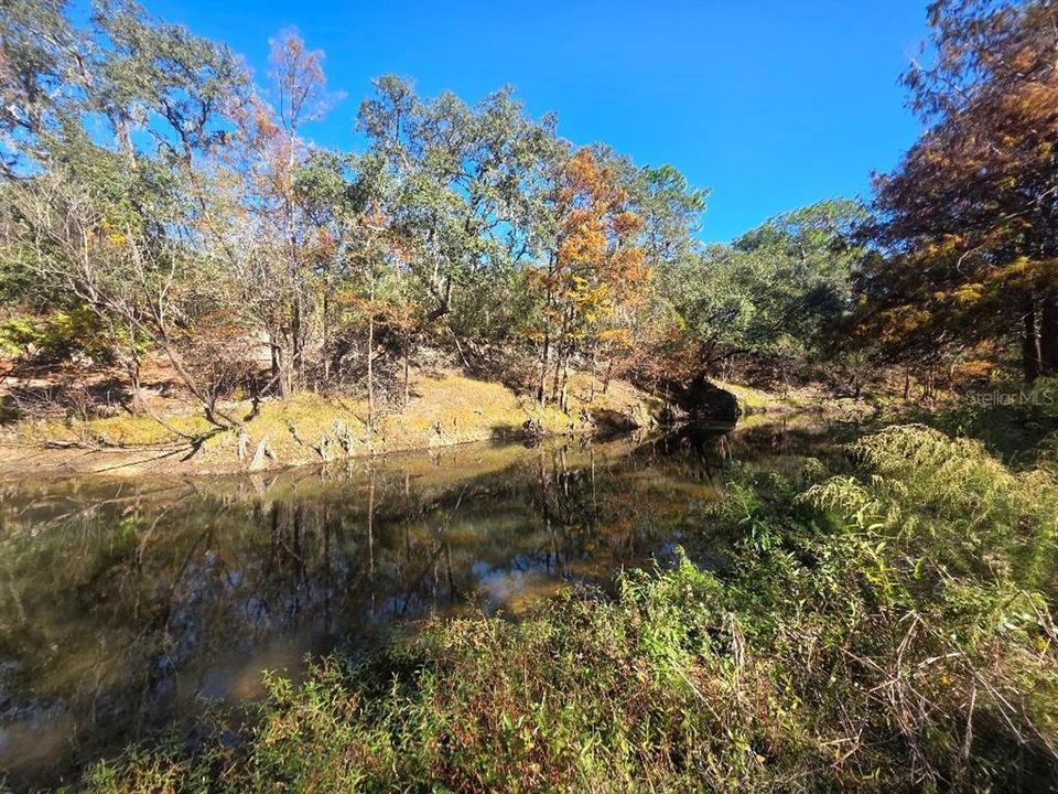 На продажу: $30,000 (0.40 acres)