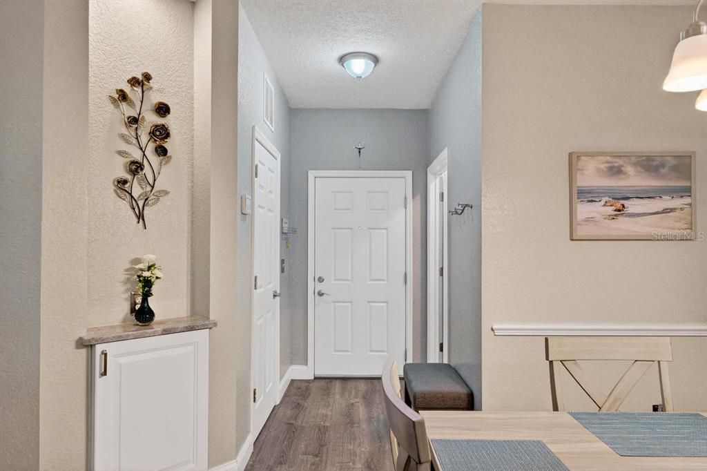 На продажу: $289,000 (3 спален, 2 ванн, 1351 Квадратных фут)