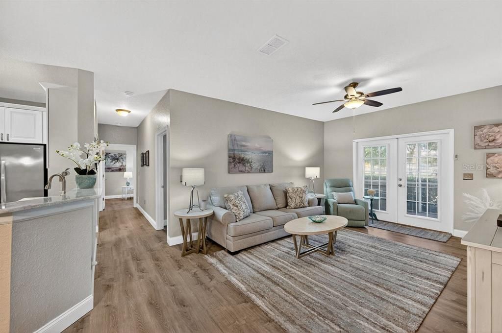 На продажу: $289,000 (3 спален, 2 ванн, 1351 Квадратных фут)