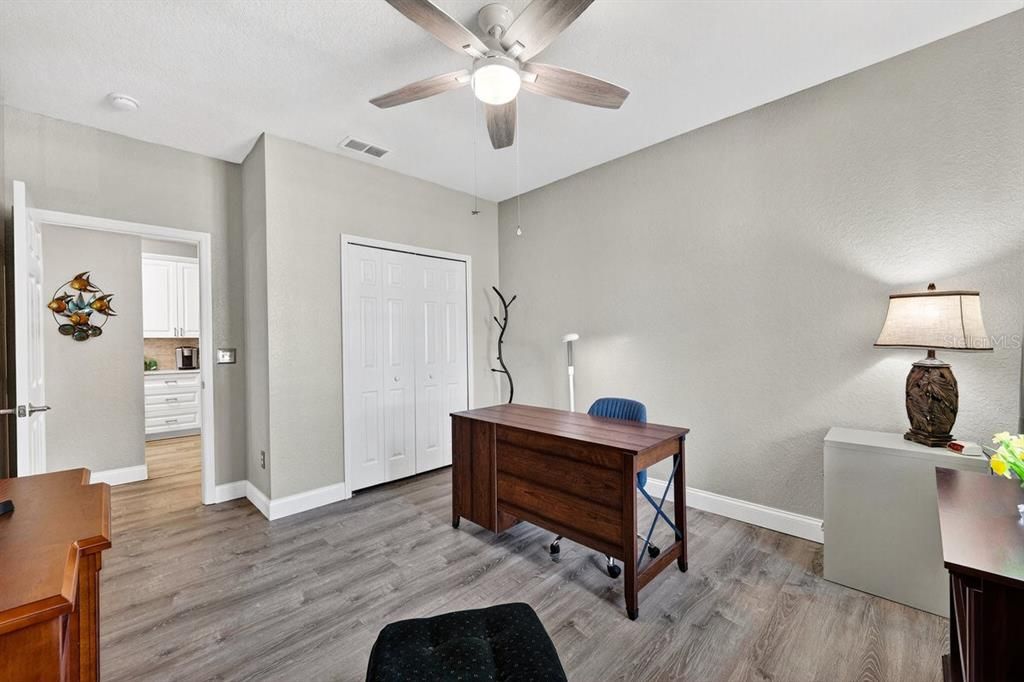 На продажу: $289,000 (3 спален, 2 ванн, 1351 Квадратных фут)