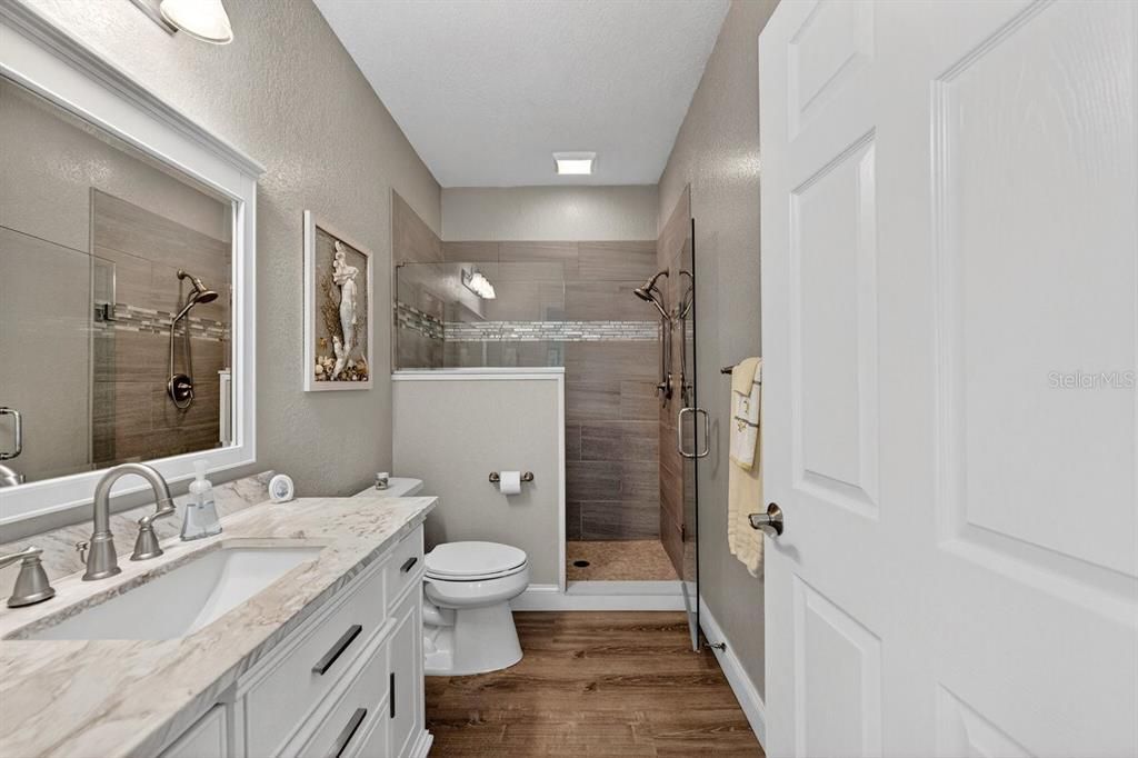 На продажу: $289,000 (3 спален, 2 ванн, 1351 Квадратных фут)