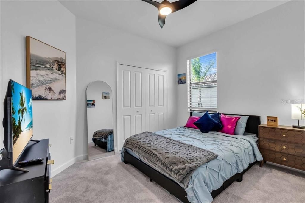 На продажу: $390,000 (3 спален, 2 ванн, 1414 Квадратных фут)