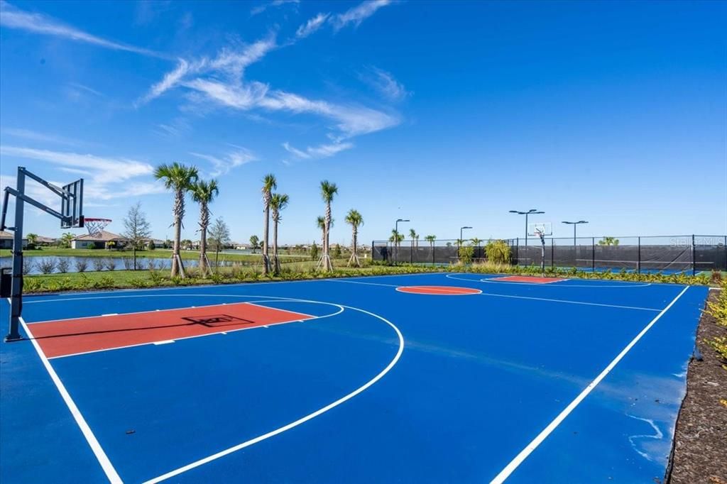 На продажу: $390,000 (3 спален, 2 ванн, 1414 Квадратных фут)