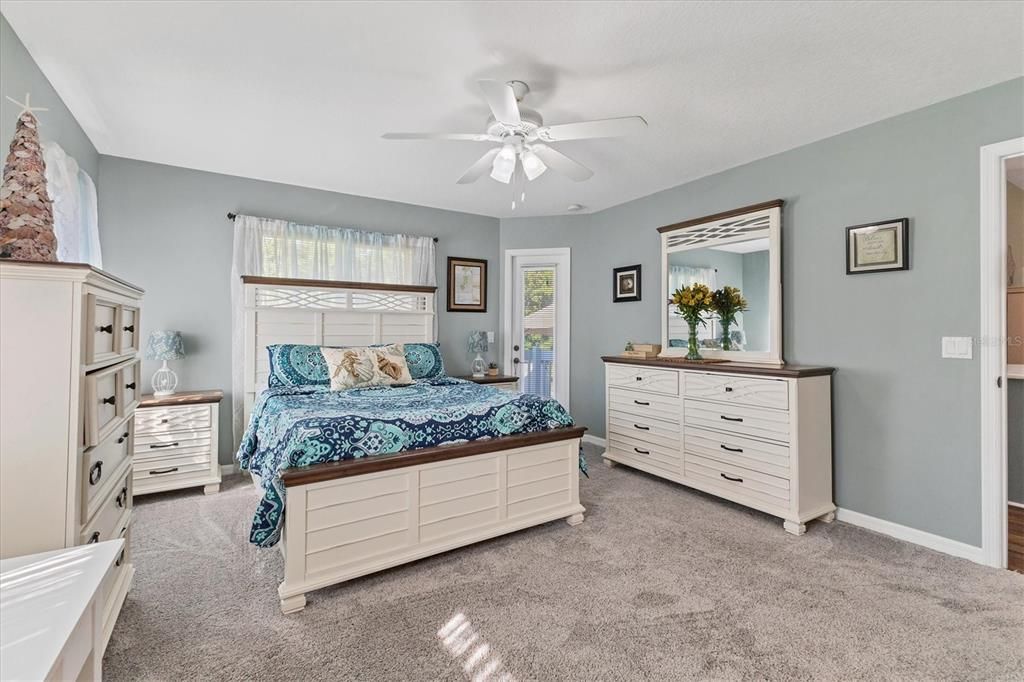 For Sale: $319,900 (3 beds, 2 baths, 1528 Square Feet)