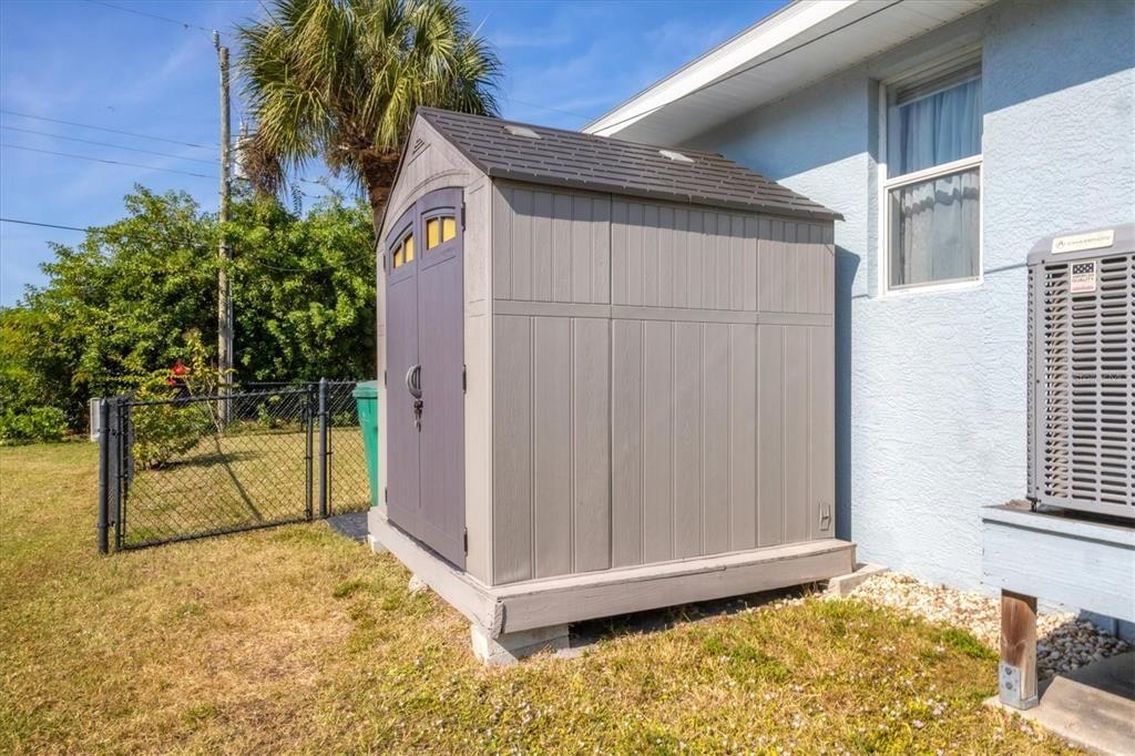 For Sale: $319,900 (3 beds, 2 baths, 1528 Square Feet)