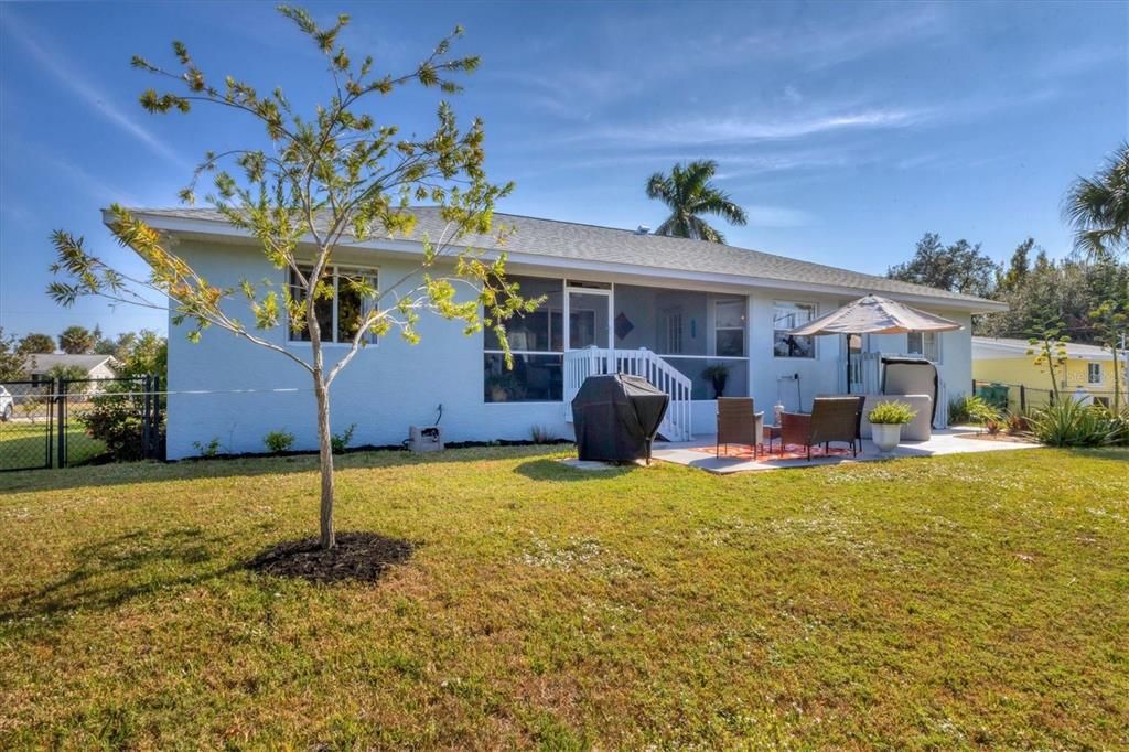 For Sale: $319,900 (3 beds, 2 baths, 1528 Square Feet)