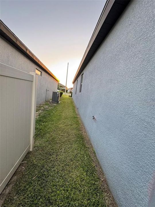 For Rent: $2,500 (3 beds, 2 baths, 1710 Square Feet)