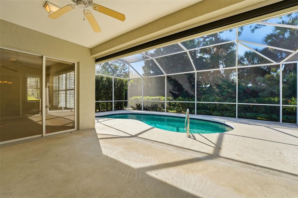 待售: $775,000 (4 贝兹, 3 浴室, 2593 平方英尺)