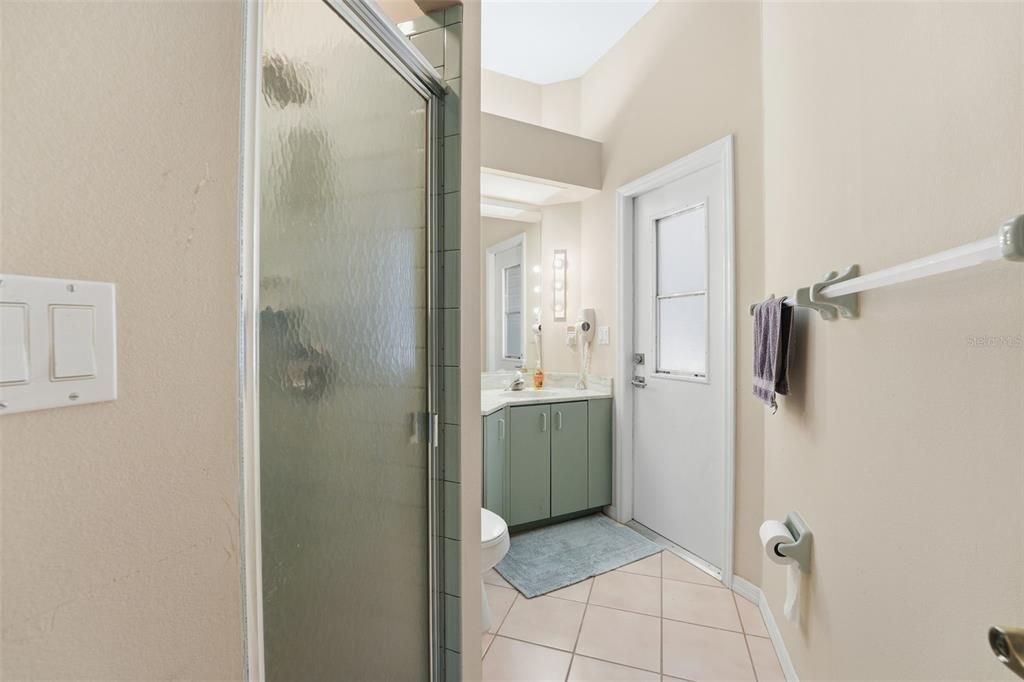 待售: $775,000 (4 贝兹, 3 浴室, 2593 平方英尺)