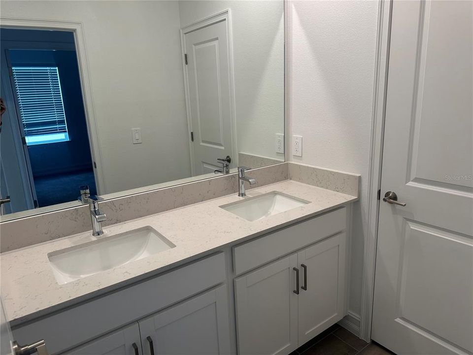 En Renta: $2,750 (4 camas, 2 baños, 2480 Pies cuadrados)