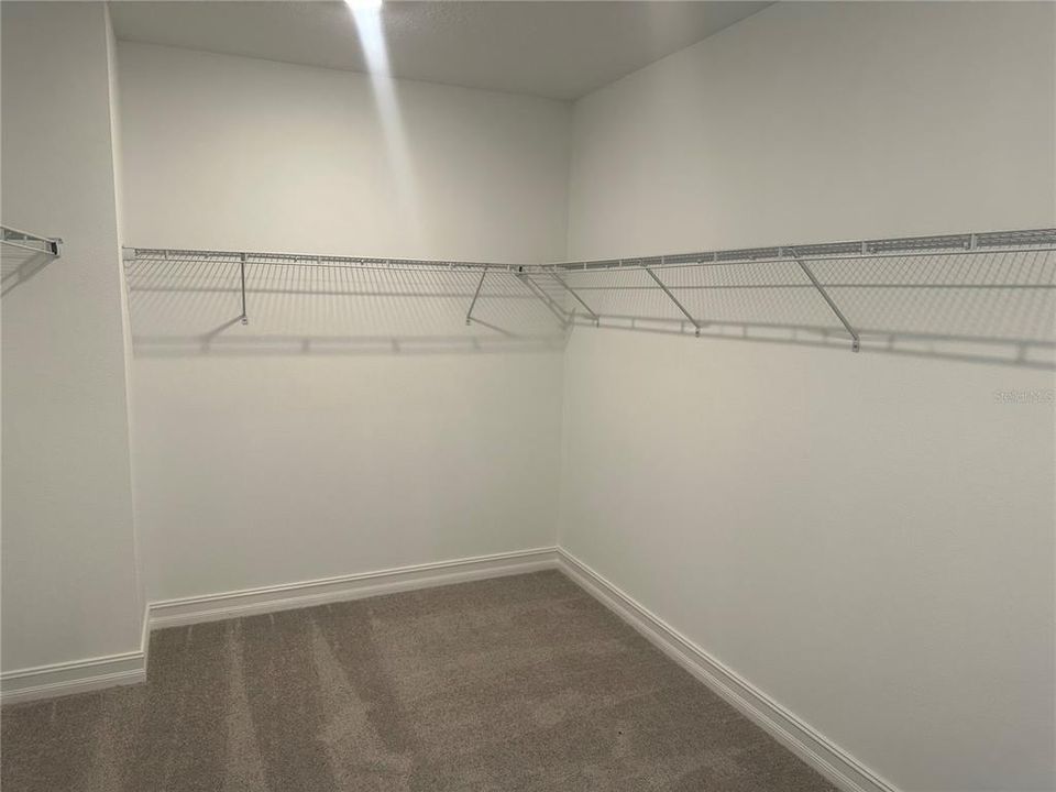 En Renta: $2,750 (4 camas, 2 baños, 2480 Pies cuadrados)