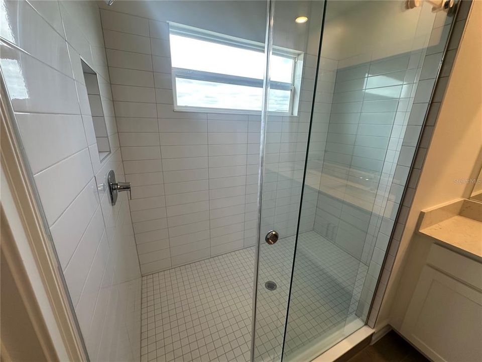 En Renta: $2,750 (4 camas, 2 baños, 2480 Pies cuadrados)