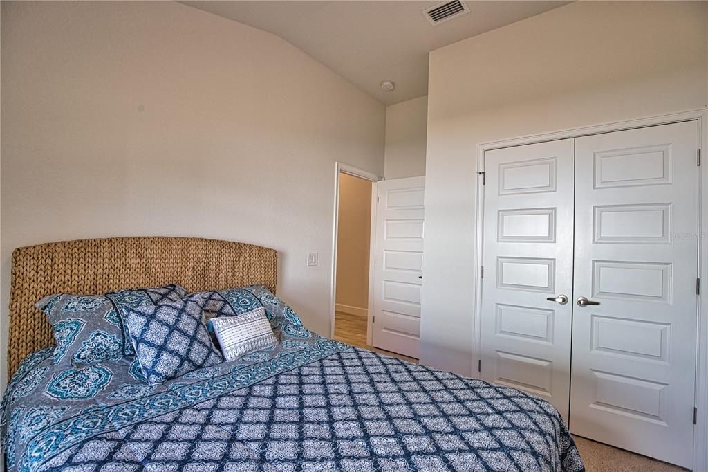 待售: $299,000 (3 贝兹, 2 浴室, 1488 平方英尺)