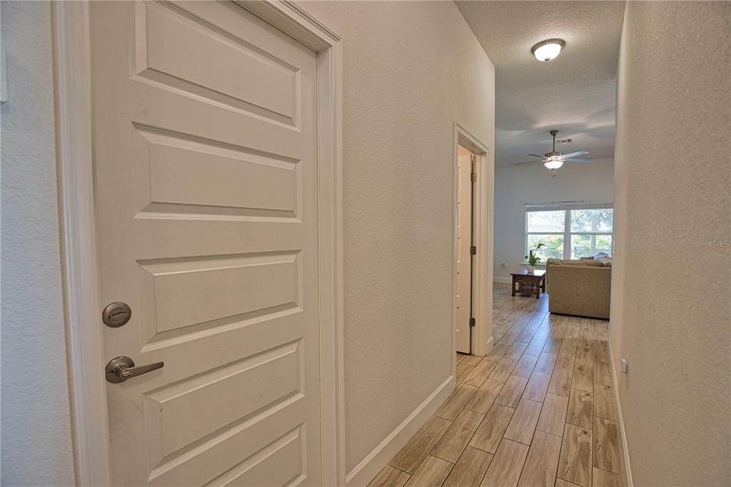 待售: $299,000 (3 贝兹, 2 浴室, 1488 平方英尺)