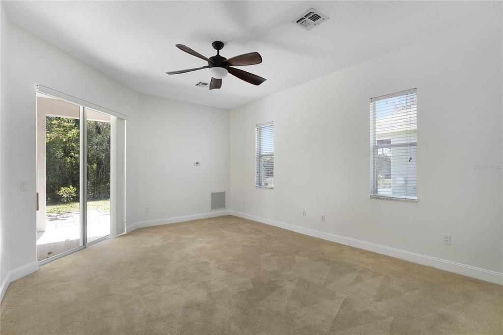 待售: $491,999 (4 贝兹, 2 浴室, 2663 平方英尺)