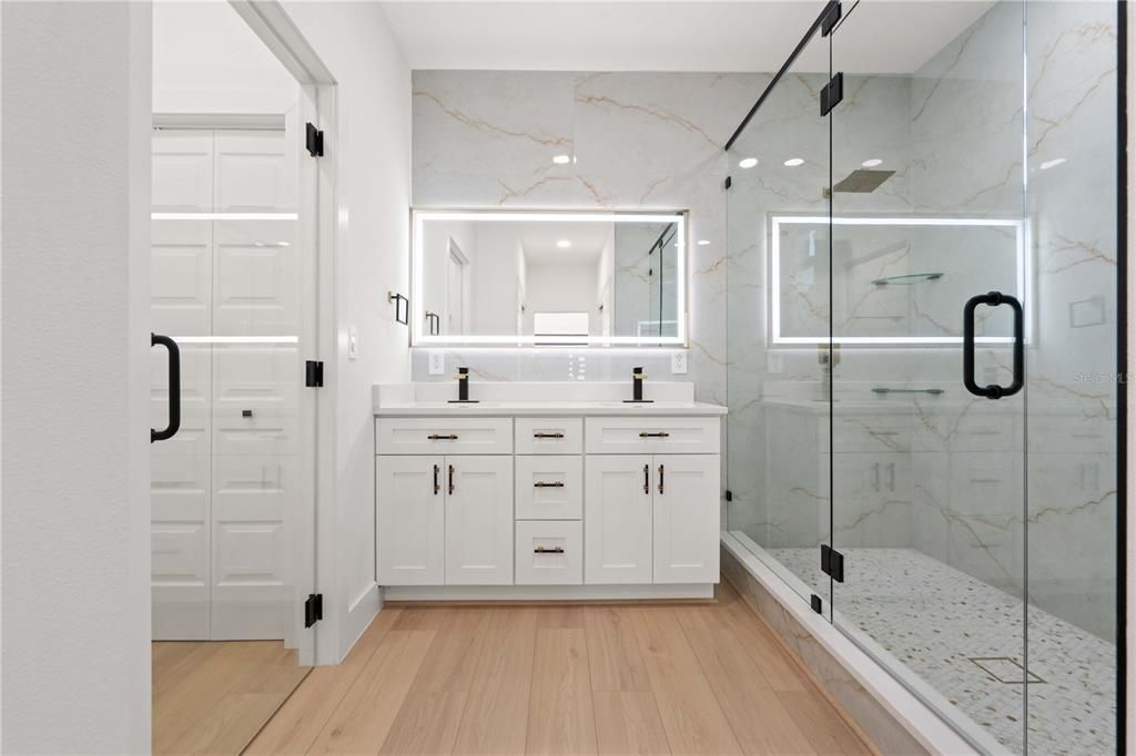 待售: $525,000 (3 贝兹, 2 浴室, 1559 平方英尺)