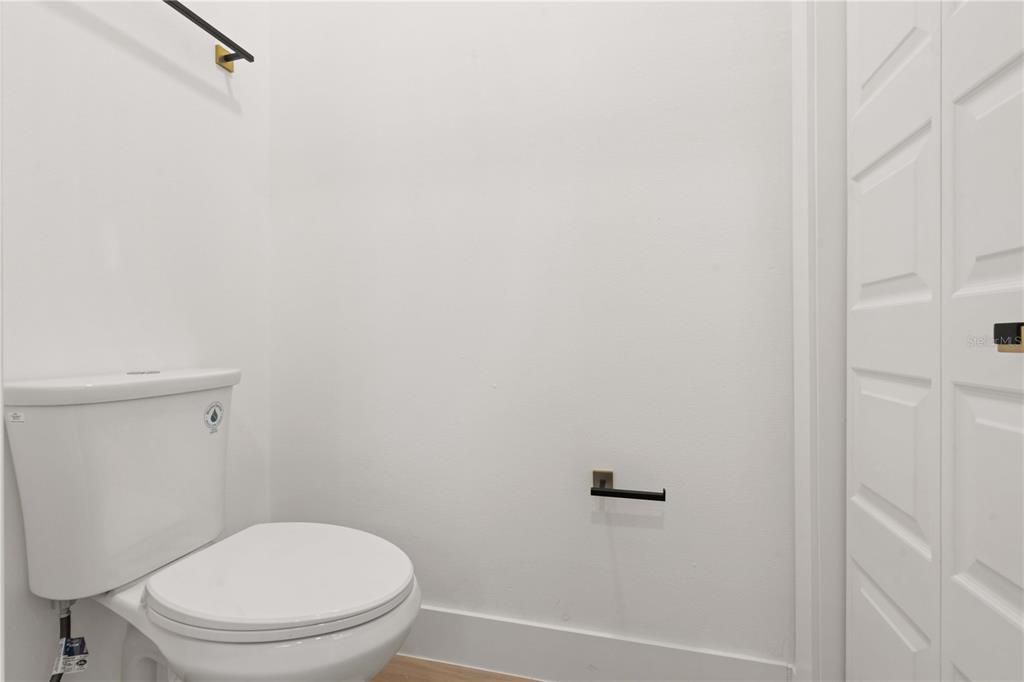 待售: $525,000 (3 贝兹, 2 浴室, 1559 平方英尺)