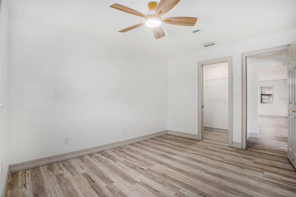 For Sale: $435,000 (3 beds, 2 baths, 2126 Square Feet)