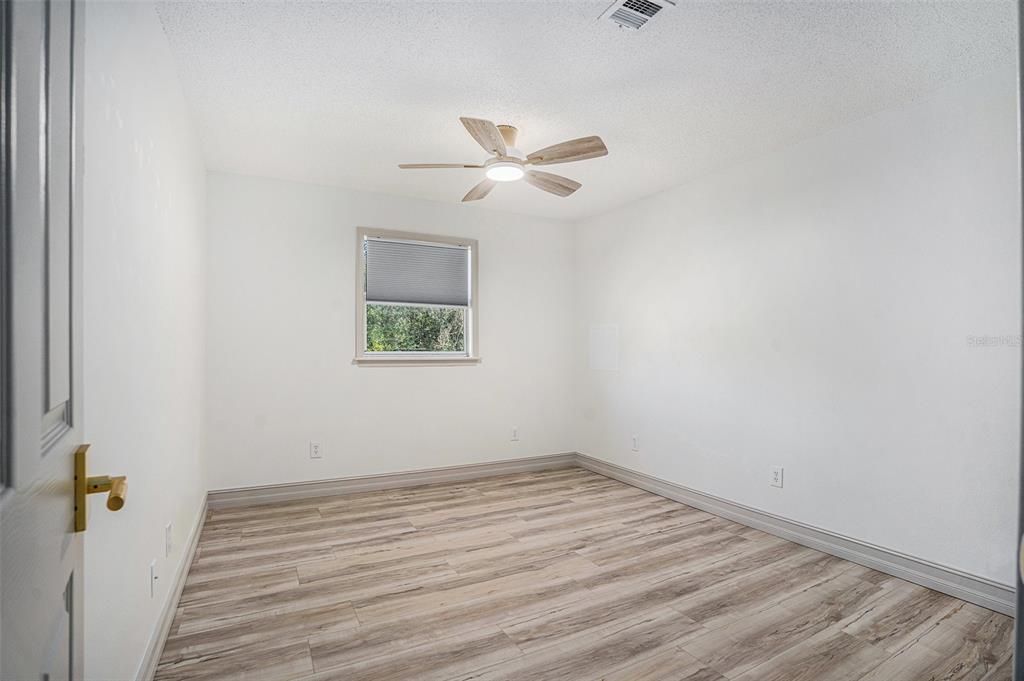 For Sale: $435,000 (3 beds, 2 baths, 2126 Square Feet)