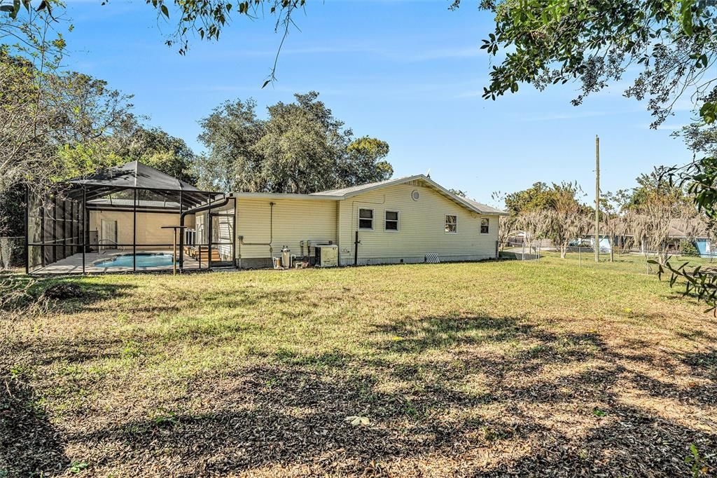 For Sale: $435,000 (3 beds, 2 baths, 2126 Square Feet)