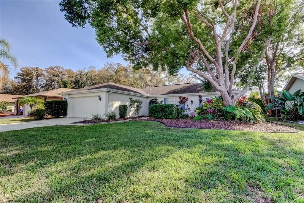 Active With Contract: $295,000 (3 beds, 2 baths, 1730 Square Feet)