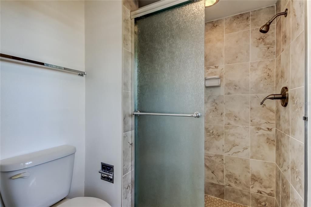 Active With Contract: $295,000 (3 beds, 2 baths, 1730 Square Feet)