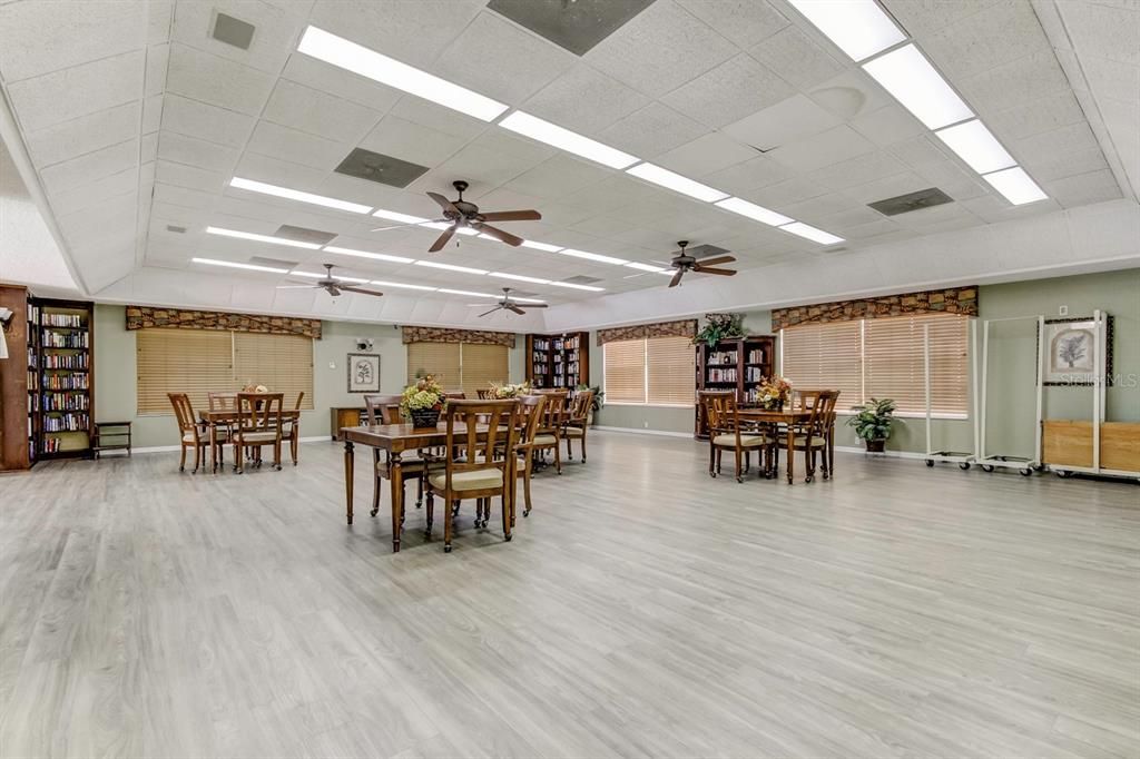 Active With Contract: $295,000 (3 beds, 2 baths, 1730 Square Feet)