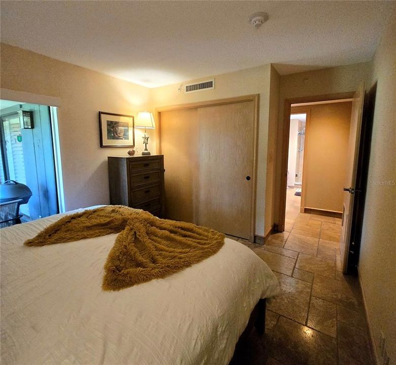 В аренду: $3,200 (2 спален, 2 ванн, 1210 Квадратных фут)