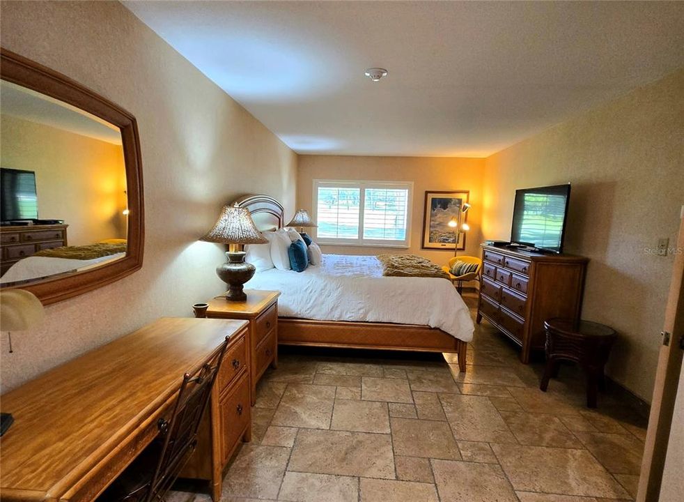 В аренду: $3,200 (2 спален, 2 ванн, 1210 Квадратных фут)