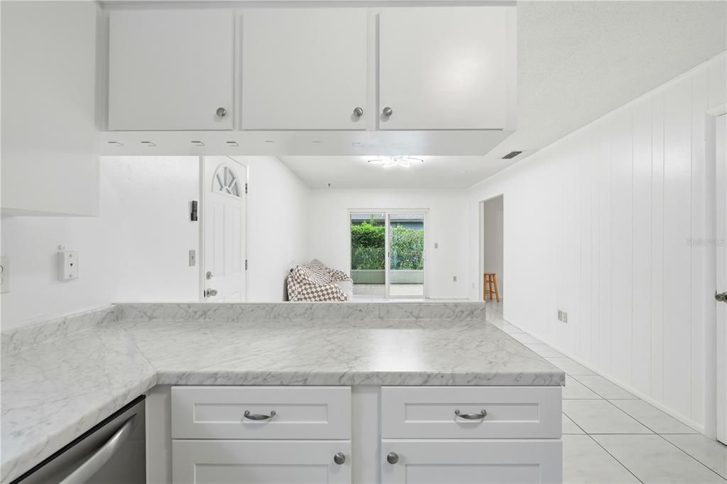 For Sale: $289,990 (3 beds, 2 baths, 1555 Square Feet)