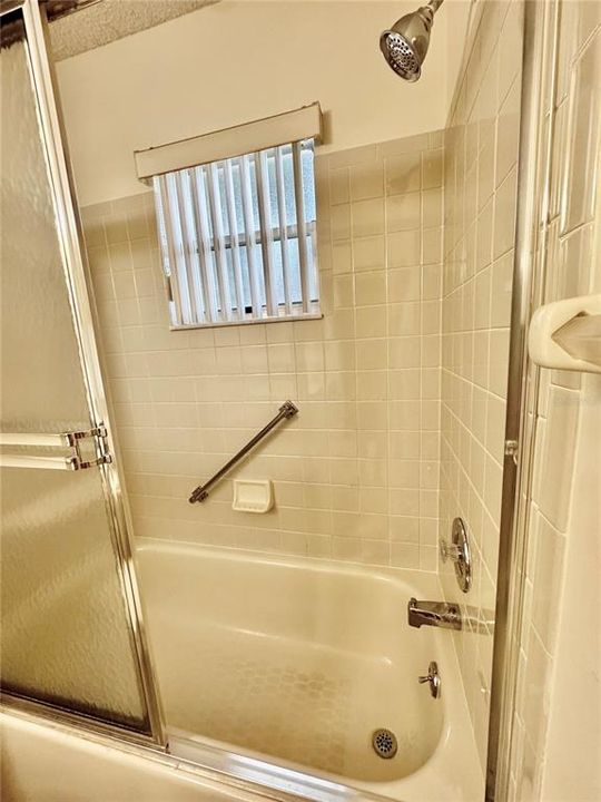 For Sale: $149,900 (2 beds, 2 baths, 1541 Square Feet)