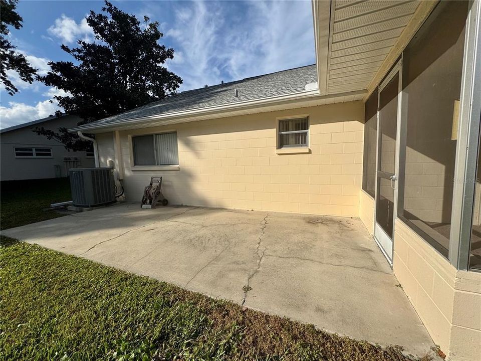 For Sale: $149,900 (2 beds, 2 baths, 1541 Square Feet)