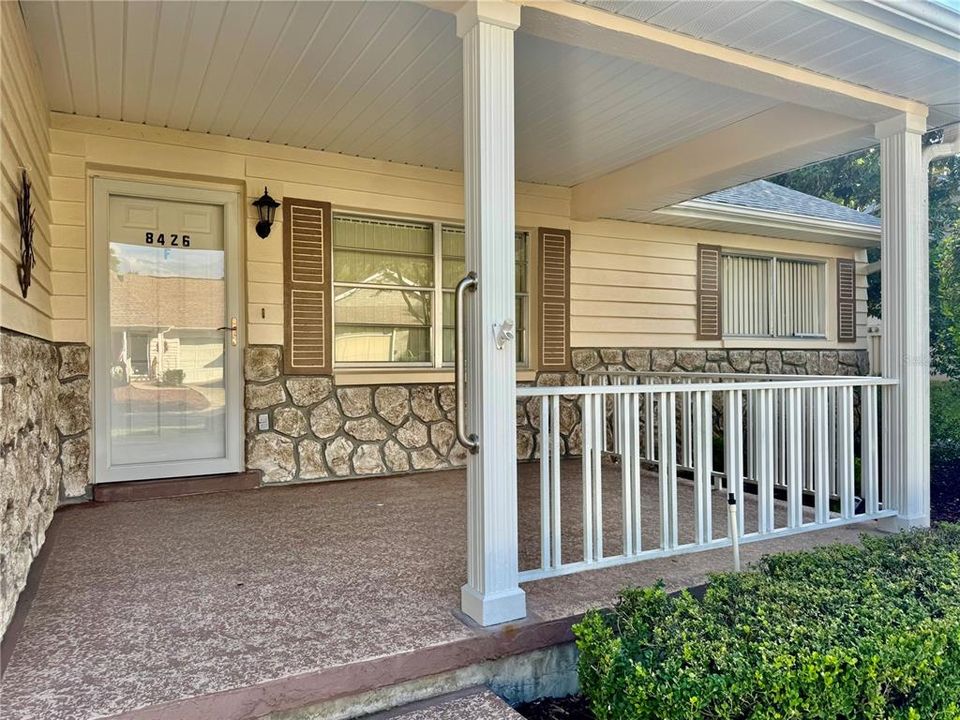 For Sale: $149,900 (2 beds, 2 baths, 1541 Square Feet)