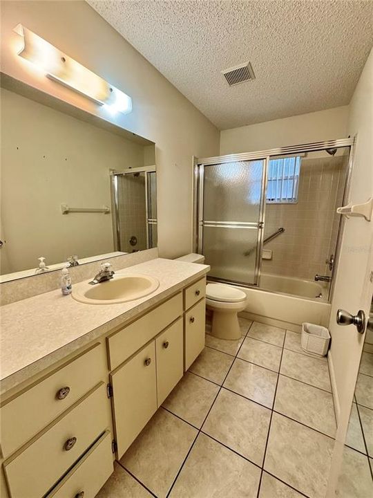 For Sale: $149,900 (2 beds, 2 baths, 1541 Square Feet)