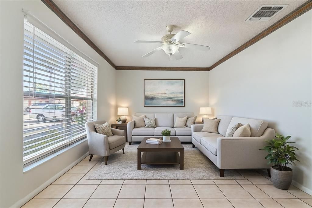 待售: $190,000 (1 贝兹, 1 浴室, 672 平方英尺)