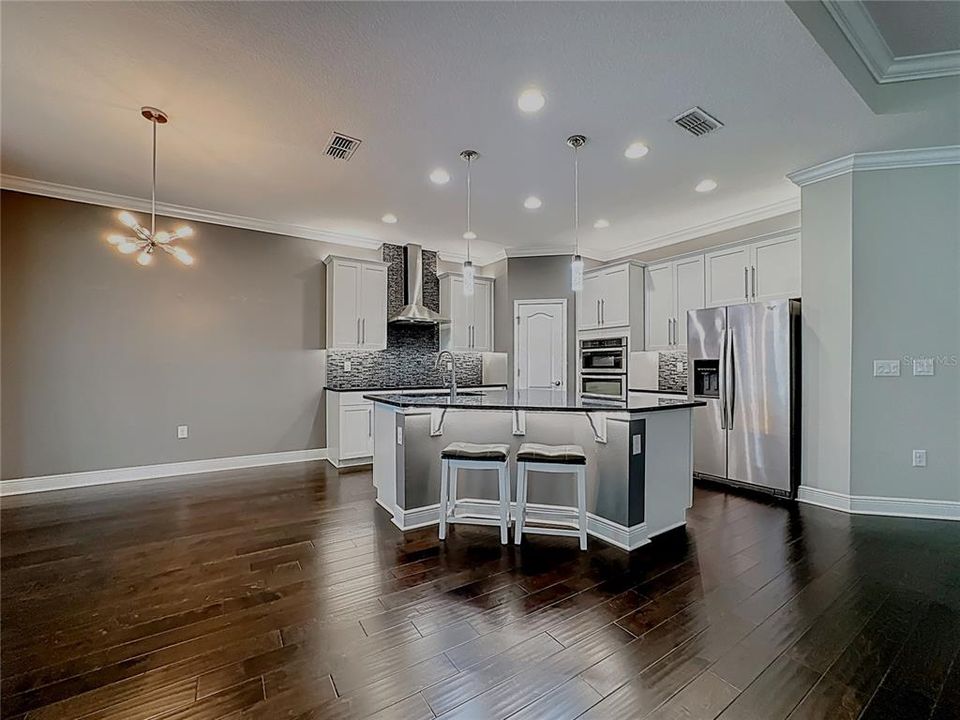 En Renta: $3,800 (3 camas, 2 baños, 2416 Pies cuadrados)