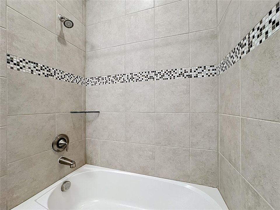 En Renta: $3,800 (3 camas, 2 baños, 2416 Pies cuadrados)