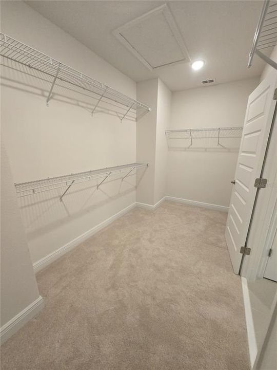 В аренду: $4,300 (5 спален, 3 ванн, 3299 Квадратных фут)