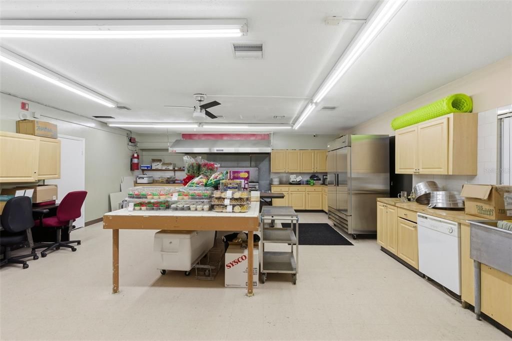 En Venta: $276,000 (2 camas, 2 baños, 1345 Pies cuadrados)