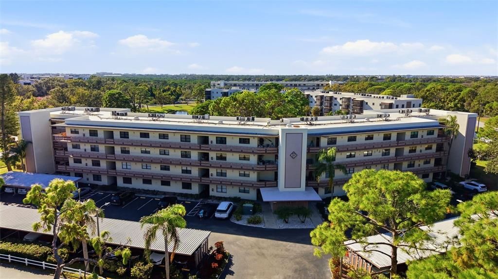 En Venta: $276,000 (2 camas, 2 baños, 1345 Pies cuadrados)