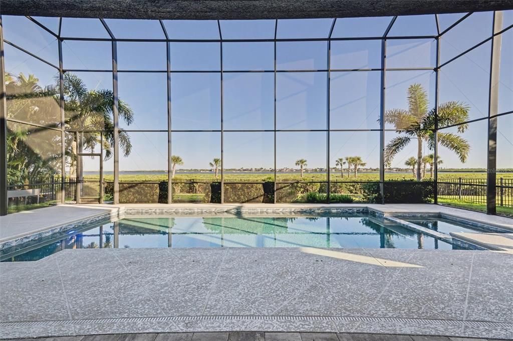 En Venta: $1,549,000 (3 camas, 3 baños, 3945 Pies cuadrados)