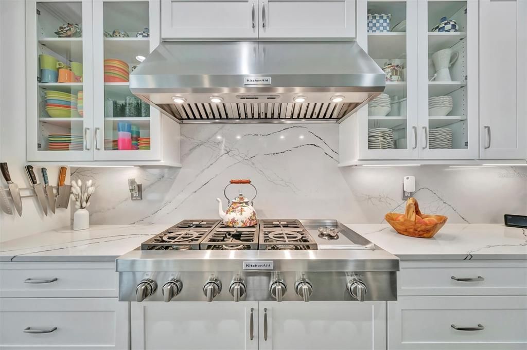 En Venta: $1,549,000 (3 camas, 3 baños, 3945 Pies cuadrados)