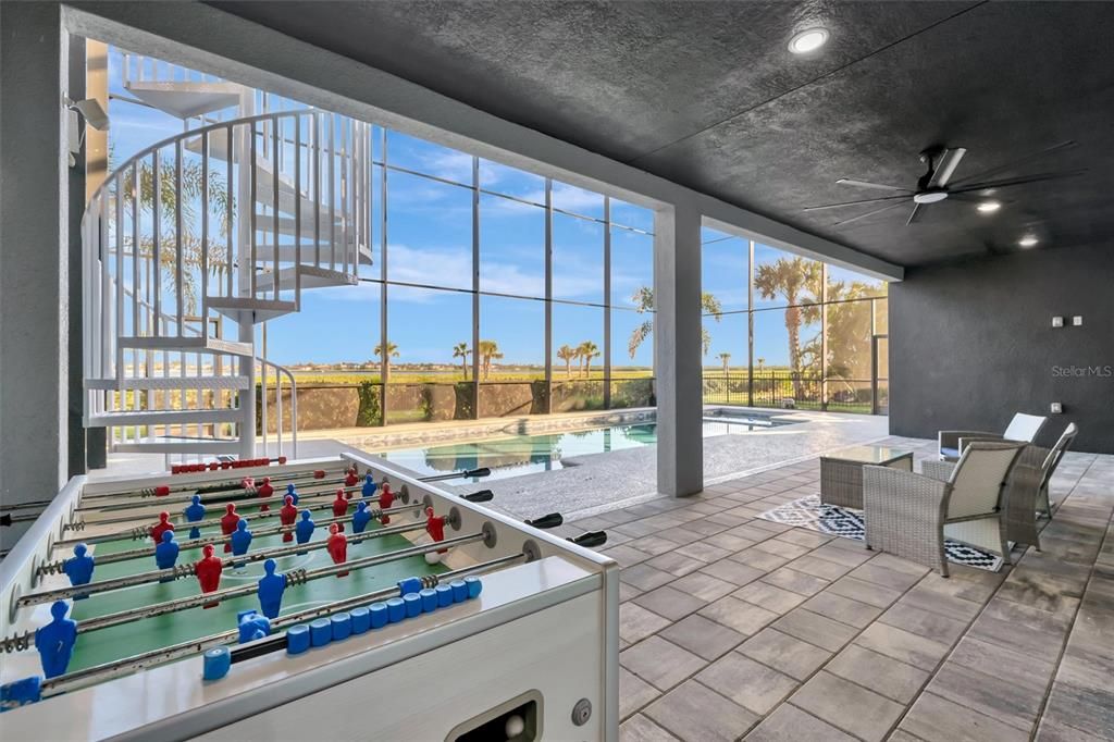 En Venta: $1,549,000 (3 camas, 3 baños, 3945 Pies cuadrados)